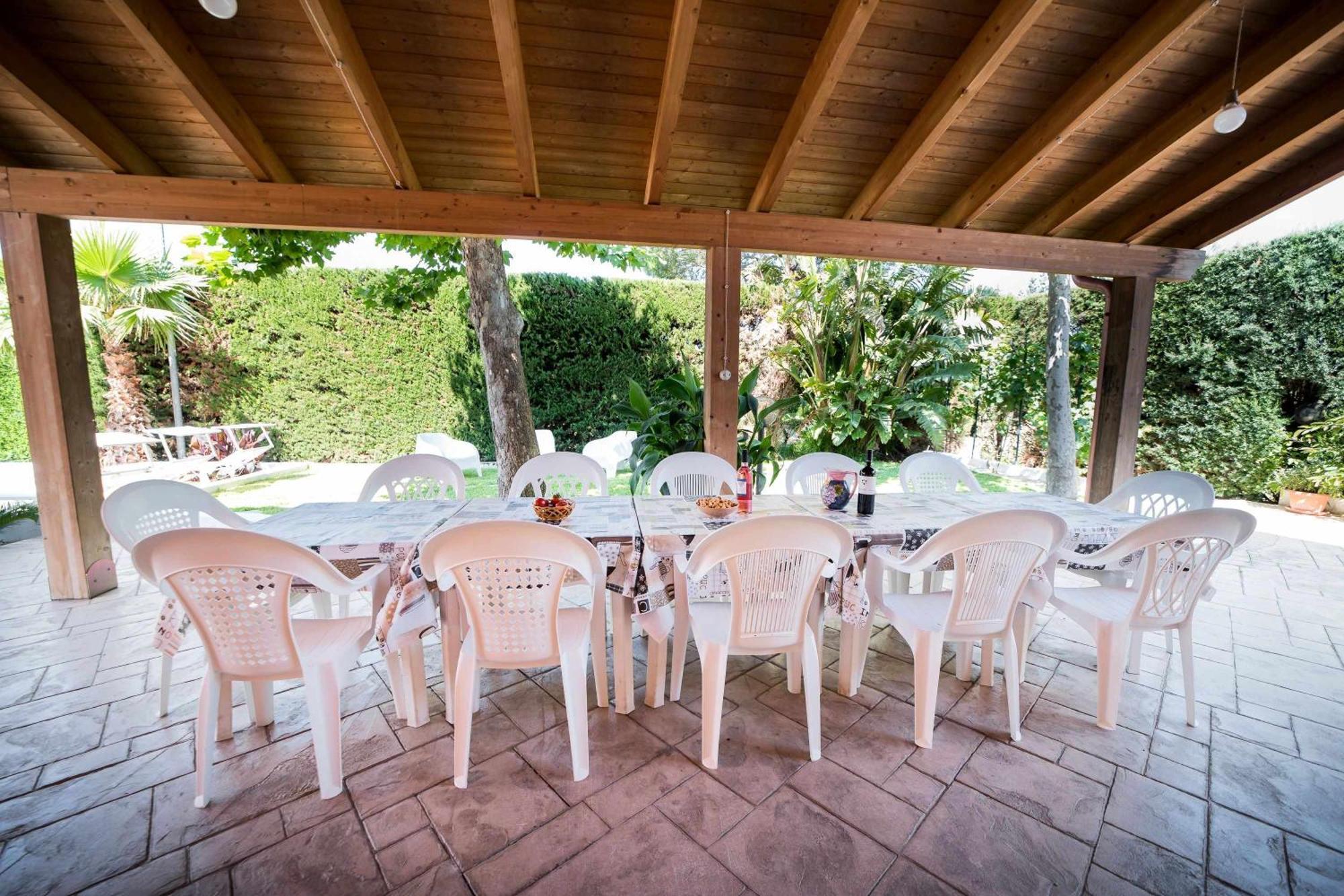 Villa Claudia By Vivimy Parabita Esterno foto